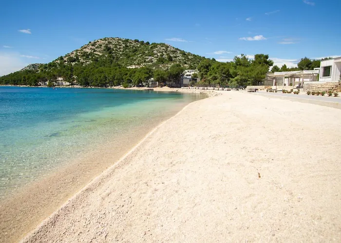 Buqez Hajda 16 - Second Row Direct On The Dom wakacyjny *