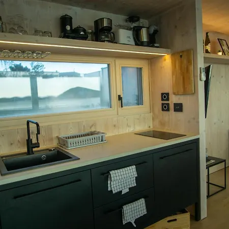 Buqez Hajda 16 - Second Row Direct On The 드라게