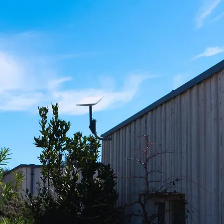 Buqez Hajda 16 - Second Row Direct On The 펜션 *