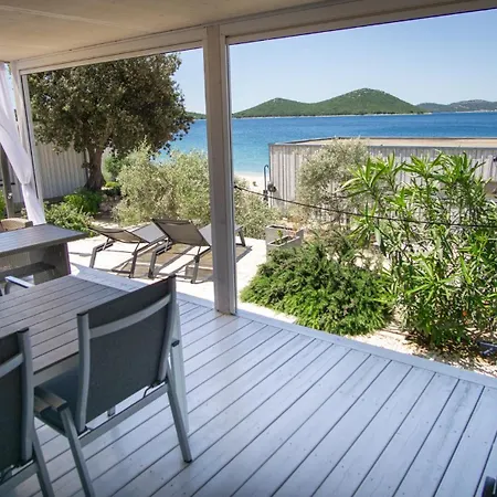 Holiday home Buqez Hajda 16 - Second Row Direct On The Drage