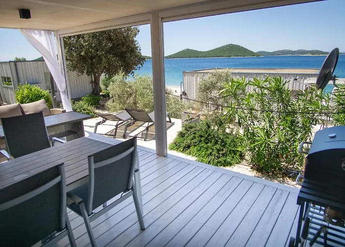 Holiday home Buqez Hajda 16 - Second Row Direct On The Drage